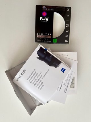 Objetivo Zeiss Batis 25mm f/2 E + Filtro UV B+W