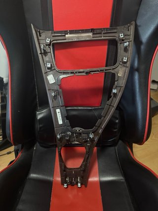 Moldura consola central BMW E92 iDrive