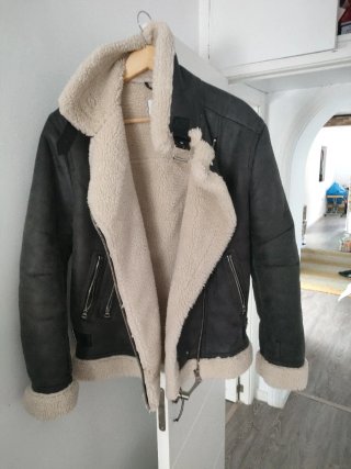 Chaqueta Aviador Bershka Talla L