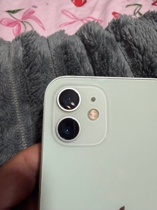 iPhone 12 verde agua