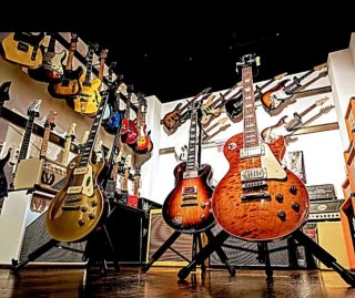 Guitarras, Pianos y Teclados