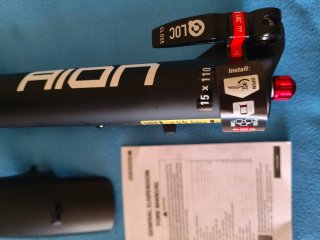 Horquilla SUNTOUR AION EVO 27,5" Boost 35 160mm