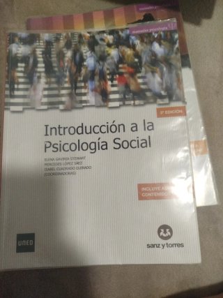 Libres UNED Psicóloga