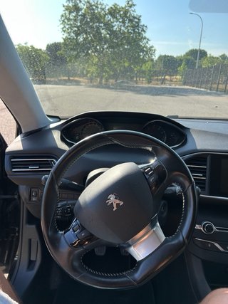 Peugeot 308 2017