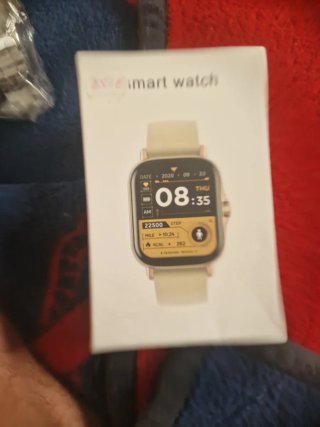 Reloj Inteligente Beige y Dorado