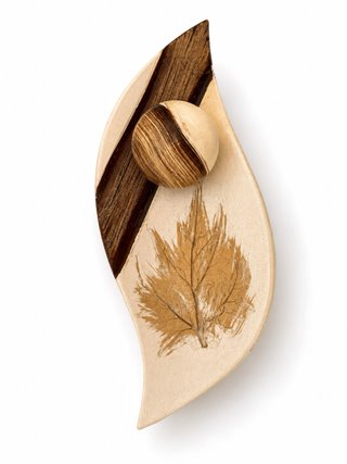 Centro de mesa hoja y esfera madera/cerámica