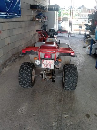 Polaris Trail Boss 325 Quad