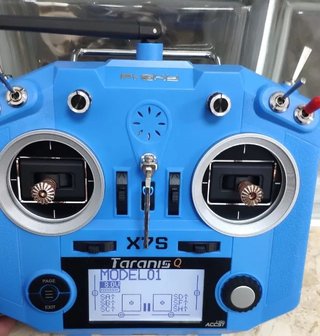Emisora Radio Control FrSky Taranis Q X7S