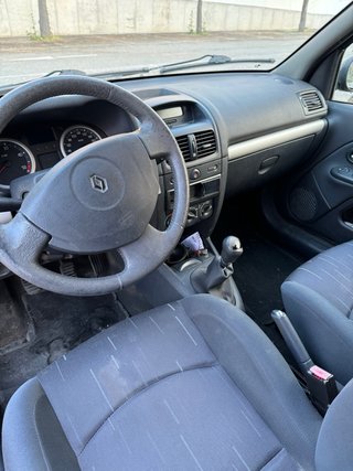 Renault Clio 2004