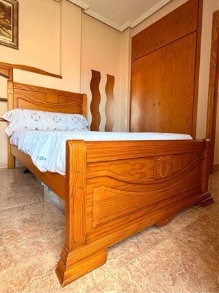 Camas madera maciza provenzal +REGALO camas y ropa