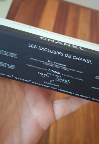 Caja miniaturas perfumes Chanel