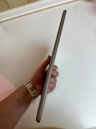 iPad 6ª Gen 128GB WiFi Plata