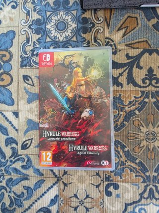 Nintendo Switch OLED Edición Zelda con funda