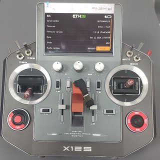 Emisora FrSky ETHOS X12S