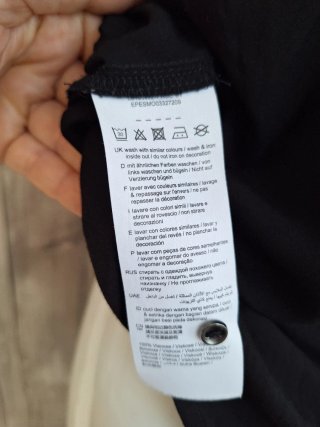 Camisa negra manga corta