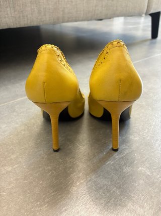 Scarpe tacco Pollini gialle vintage