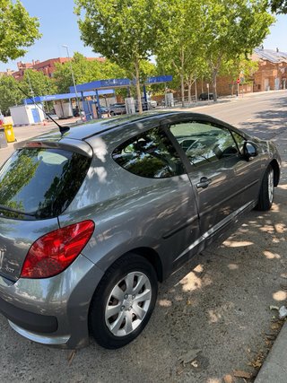 Peugeot 207 2009