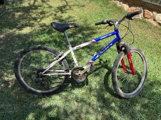 2 Bicicletas Cadete + Accesorios