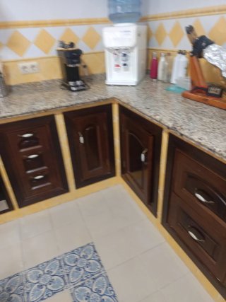 Muebles de cocina madera  Posibilidad de horno