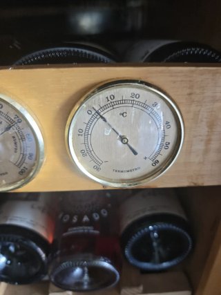 Vinoteca Caveduke enfria
