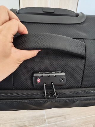 Maleta 28 ultra ligera