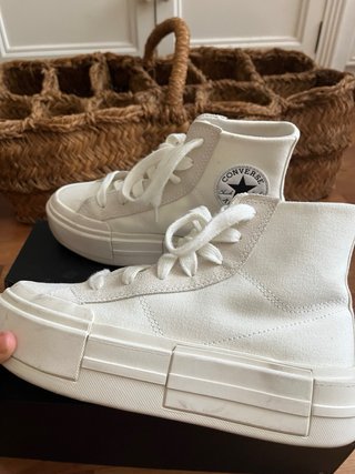 Converse Blancas Nuevas tela