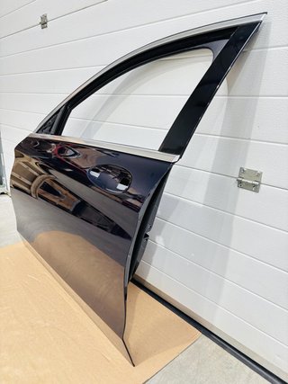 Puerta delantera izquierda Mercedes-Benz Clase C 2014-2018 A2057220110