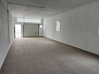 Local comercial en alquiler en Santa Cristina - San Rafael en Málaga