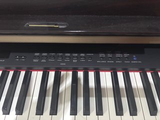 Piano Digital Yamaha Clavinova