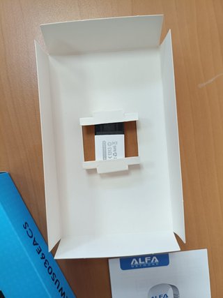 Adaptador WiFi + Bluetooth USB ALFA AWUS036EACS