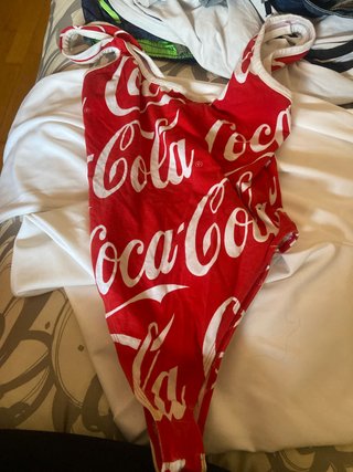 Body Coca-Cola Rojo y Blanco
