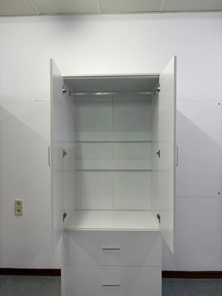 Armario blanco 2 puertas + 2 cajones