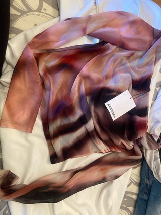 Top Bershka estampado efecto tie-dye