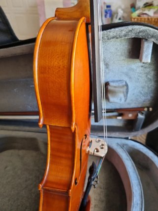 Violín Yamaha con fund