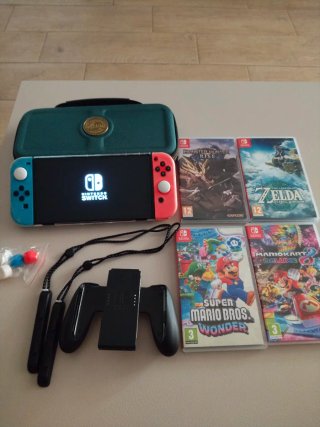 Nintendo Switch OLED Roja y azul