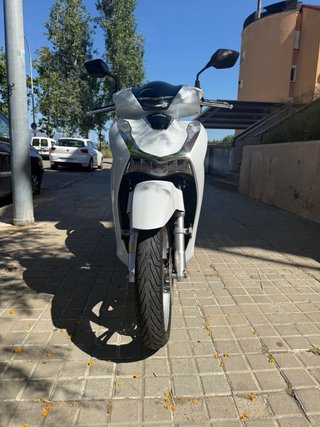 Honda SH 2021 con Top Box