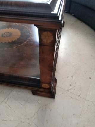 Mesa de centro de madera y cristal
