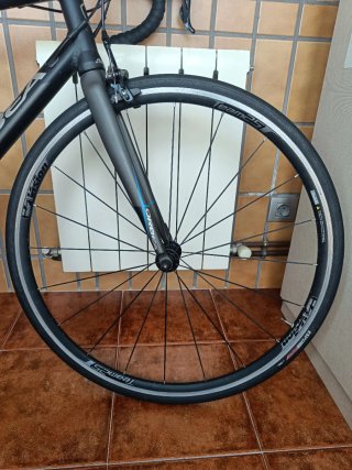Bicicleta de carretera Orbea Avant talla 55.