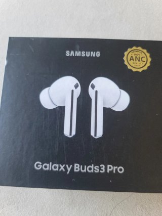 Cellulare samsung galaxy s21 +buds pro ,trattabile