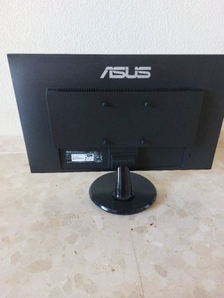 Monitor asus 24" altavoces