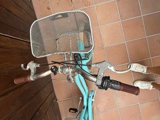 Bicicleta infantil azul