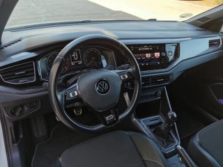 Volkswagen Polo 2021 R-line 110CV