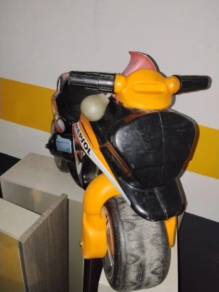 Moto de juguete Repsol