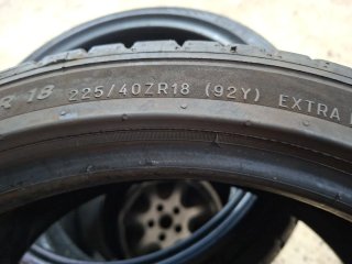 Neumáticos 225/40/18