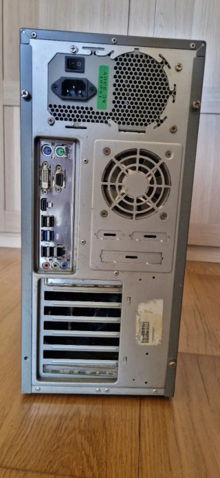 Ordenador de sobremesa Intel