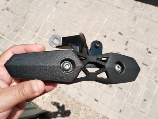 Topes anticaídas originales Kawasaki Versys 1000.