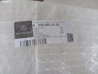 Embellecedor Mercedes Negro
