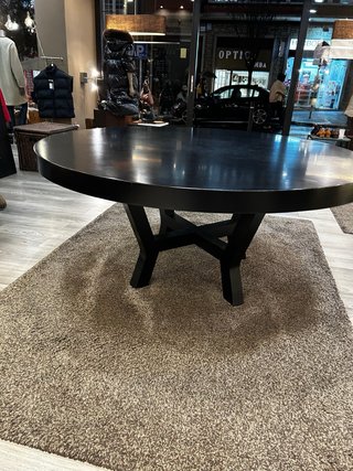 Mesa redonda grande madera lacada negro