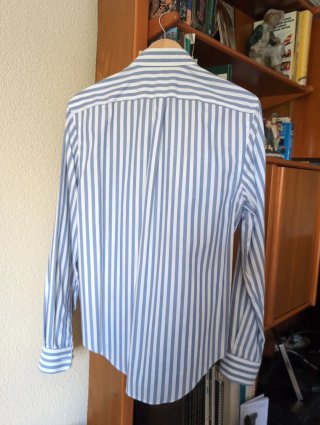 Camisa Rayas Azul Talla M