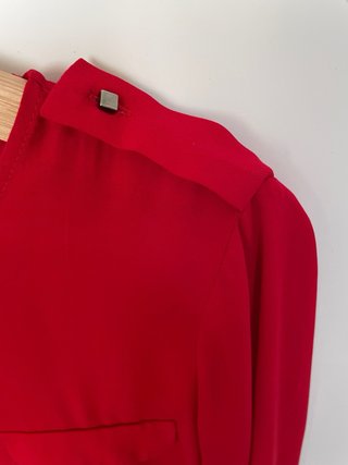 Blusa fluida roja manga larga mujer